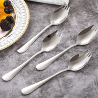 Vente en gros de cuillères-fourchettes en acier inoxydable 2 en 1 avec finition polie miroir, manche long, pour salades, pâtes et nouilles instantanées