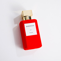 Flacon de parfum de luxe, nouveau design, 50 ml, 100 ml, flacon transparent rectangulaire en verre floqué rouge, vaporisateur de parfum avec bouchon