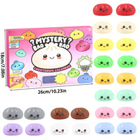 Boîte mystère de compte à rebours de Noël : Mini jouets anti-stress mignons et doux au toucher pour adultes, promotionnels, en gros