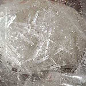 จัดส่งรวดเร็ว L-<span class=keywords><strong>เมนทอล</strong></span> L(-)-<span class=keywords><strong>เมนทอล</strong></span> CAS 2216-51-5 บรรจุภัณฑ์ตามสั่ง <span class=keywords><strong>ราคา</strong></span>ขายส่งจำนวนมาก - Product Image 1