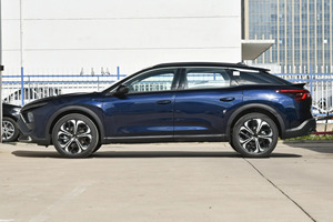 <span class=keywords><strong>Citroen</strong></span> C5 <span class=keywords><strong>X</strong></span> 2024 1.6T 5 porte 5 posti berlina gode di una straordinaria versione nuova vettura Comfort e veicolo tecnologico - Product Image 4