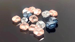 Diamant brut HPHT créé en laboratoire, diamant cultivé en laboratoire blanc, rose, jaune, bleu, coloré, non taillé, matériau pour la fabrication de bijoux - Product Image 3