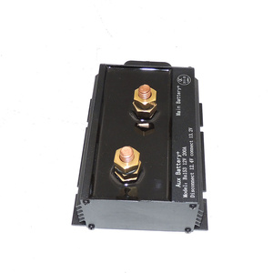 Isolateur intelligent double batterie prix usine 12V 200A 240W Convertisseur DC/DC simple pour batteries de voiture au lithium/plomb-acide - Product Image 4