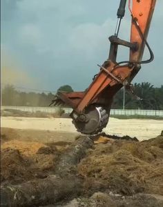 Broyeur de bois monté sur excavatrice, accessoire déchiqueteur de palmiers à vendre - Product Image 5