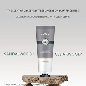 Crema Mani Personalizzata con Etichetta Privata, Naturale e Biologica, con Miele e Acido Ialuronico, Sbiancante e Idratante, Multicolore in Formato Mini - Product Image 2