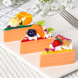 Modelo de postre simulado de rebanadas de pastel de crema de frutas, decoración para mesa de postres de bodas y cumpleaños, accesorio para fotos - Product Image 1