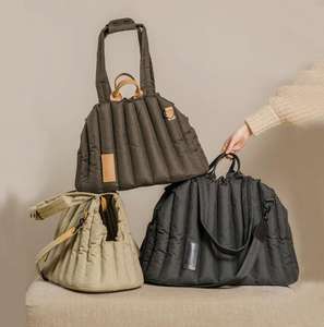 Luxe Hond Autostoel Huisdier Booster Autostoel Hoes Reis Hondenbed Puffer Huisdier Drager Met Aangepast Logo - Product Image 6