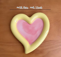 Assiettes minimalistes en céramique sous glaçure, style INS, pour desserts, gâteaux, collations, en forme de cœur, vaisselle moderne compatible micro-ondes