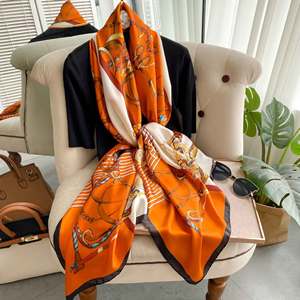 Elegante sciarpa <span class=keywords><strong>di</strong></span> seta <span class=keywords><strong>di</strong></span> design in seta stile rettangolo stampato in seta <span class=keywords><strong>di</strong></span> lusso marchio <span class=keywords><strong>di</strong></span> stampa personalizzato per donne 180*90cm <span class=keywords><strong>scialle</strong></span> - Product Image 4