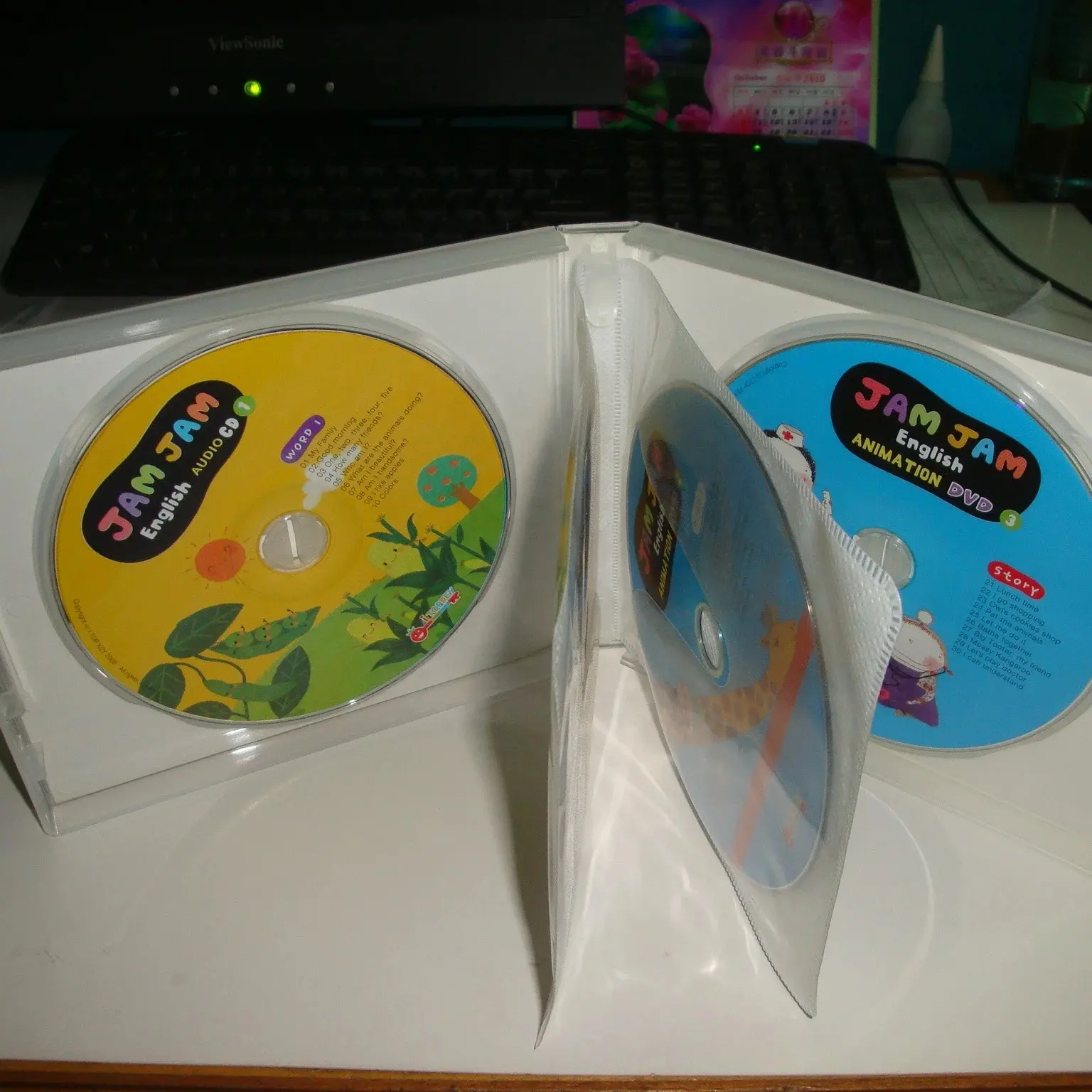 10,4 мм Стандартный один ПВХ прозрачный CD Футляр с собранным прозрачным лотком