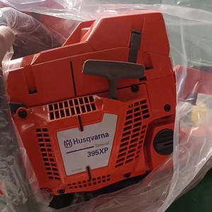 Motosierra de Gasolina Husq 395xp de 93.6cc para Trabajo Pesado, Motosierra Profesional de Dos Tiempos para Tala y Corte de Árboles - Product Image 2