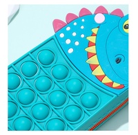 Vente en gros de trousses à crayons en silicone en forme d'animaux mignons SKYWARD, boîte de rangement pour étudiants, 21*8*4cm à bas prix