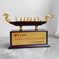 Statue de dragon en métal de luxe de haute qualité 2025, forme de bateau de dragon, base en bois artificiel, artisanat de dragon porte-bonheur, décoration intérieure