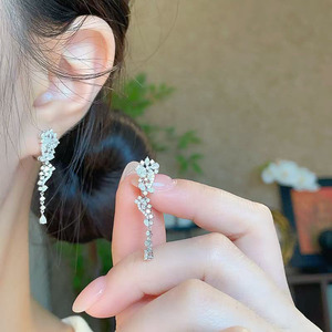 <span class=keywords><strong>Pendientes</strong></span> <span class=keywords><strong>de</strong></span> Oro Blanco <span class=keywords><strong>de</strong></span> 18K con Diamantes Cultivados en Laboratorio, <span class=keywords><strong>Pendientes</strong></span> <span class=keywords><strong>de</strong></span> Moda con Forma <span class=keywords><strong>de</strong></span> Corazón, <span class=keywords><strong>Pendientes</strong></span> Magnéticos con Diamantes Cultivados en Laboratorio - Product Image 3