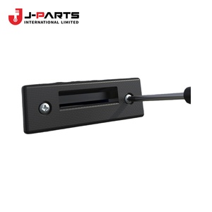 ขายึดหลังคาเลื่อนด้านหลัง หมายเลข 1 ด้านซ้าย สำหรับ Toyota HIACE KCH10 Granvia ปี 2000-2002 อะไหล่แท้หมายเลข 63852-26010 6385226010 - Product Image 1