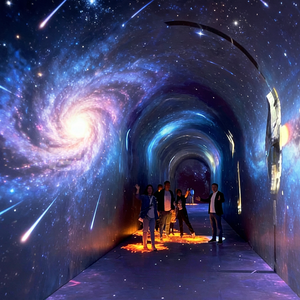 Système de projection immersive pour enfants dans les tunnels, destiné aux musées, centres scientifiques, parcs intérieurs et espaces d'expérience éducative - Product Image 1