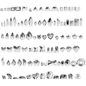للبيع بالجملة ديكورات فنية ثلاثية الأبعاد للأظافر بيضاء مسطحة القاع غير منتظمة الشكل كبيرة صغيرة شفافة أحجار الراين على شكل قلب - Product Image 1