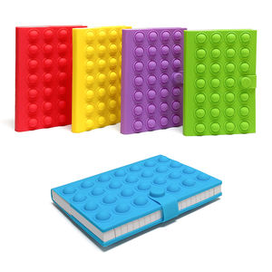 Cahiers lignés 100 feuilles avec couverture en silicone non toxique, cahier à spirale pour la maison, le bureau, l'écriture et la relaxation - Product Image 1