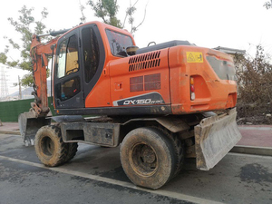 Excavatrice mobile sur roues durable de <span class=keywords><strong>15</strong></span> <span class=keywords><strong>tonnes</strong></span> DX150W avec lame de bulldozer pour la <span class=keywords><strong>location</strong></span> - Product Image 4