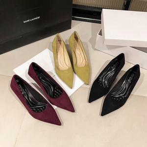 <span class=keywords><strong>Chaussures</strong></span> de travail et de ville pour femme en daim noir à talon fin et bout pointu, nouvelle collection été 2025 - Product Image 4