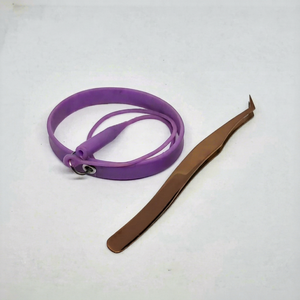 Banda de Muñeca Flexible de Goma para Pinzas, Color Morado, Reutilizable, Herramienta para Extensión de Pestañas - Product Image 1