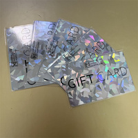 Étiquette de sécurité personnalisée RFID 13,56 MHz avec code QR, hologramme, carte cadeau PVC étanche, carte de membre, technologie NFC pour le branding