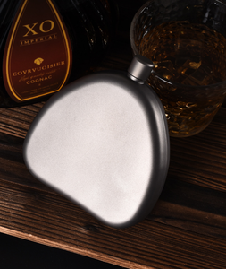 Flacon en titane pur 220 ml, portable, pour le <span class=keywords><strong>camping</strong></span> en plein air, bouteille à whisky, bouteille à vin, gourde en métal, flacon à liqueur - Product Image 2
