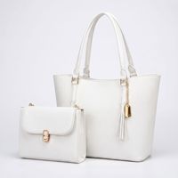 Set Tas Tangan Wanita Custom Logo Grosir 2 Pcs Warna Beige Coklat Bahan Kulit PU, Tas Tote dengan Ritsleting, Tali Lepas Pasang, dan Dompet Senada