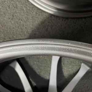 Vente flash pour moyeu de roue unique d'origine <span class=keywords><strong>Porsche</strong></span> 911 <span class=keywords><strong>GT3</strong></span>, pièce d'origine d'usine OEM d'occasion pour 996 <span class=keywords><strong>997</strong></span> <span class=keywords><strong>GT3</strong></span> <span class=keywords><strong>RS</strong></span> - Product Image 6