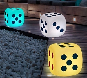 Sgabello per Piscina, Sedia Piccola da Esterno con Barra Luminosa LED, Arredamento in Plastica, Sedia Cubo LED, Set Tavolo e Sgabello da <span class=keywords><strong>Bar</strong></span> - Product Image 1