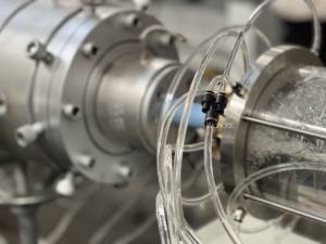 Ligne d'extrusion de tuyaux PPR à 3 <span class=keywords><strong>couches</strong></span> haute vitesse, machine de fabrication de tuyaux composites PPR PVC à 3 <span class=keywords><strong>couches</strong></span>, ligne de production d'extrusion - Product Image 5