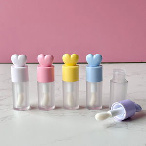 Macaron Color Heart-Tip Llavero Gota de agua Brillo de labios Aceite de labios Tubo de rubor líquido Embalaje cosmético personalizable - Product Image 3