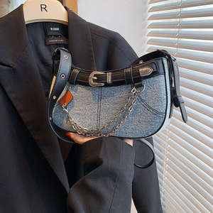 Bolso de Hombro para Mujer, Estilo Moderno y Atrevido, con Cadena Decorativa de PU - Product Image 1