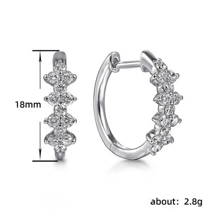 ต่างหูแฟชั่นแบบหนีบหูประดับเพชร CZ สไตล์มอสซาไนต์สำหรับผู้หญิง - Product Image 6