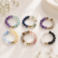 Nouvelle bague unisexe en verre avec pierre naturelle à facettes, design géométrique de niche, accent perlé coloré inspiré de la dopamine, pour le commerce transfrontalier