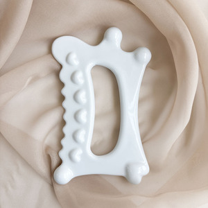 Massage Guasha Gua <span class=keywords><strong>Shas</strong></span> Faciales en céramique personnalisées Massage musculaire Gua Sha Relaxant le visage Outil Guasha - Product Image 3