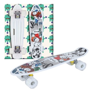 <span class=keywords><strong>Planche</strong></span> à roulettes portable à quatre roues <span class=keywords><strong>pour</strong></span> débutants petites grandes roues clignotantes en métal durable coulée par gravité - Product Image 5