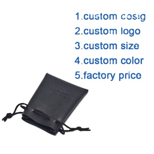 กระเป๋าใส่เครื่องประดับหนัง PU สีดำ พร้อมโลโก้ปั๊มนูน - Product Image 3