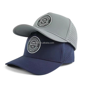 Casquette de baseball unisexe personnalisée en polyester à 5 panneaux, perforations découpées au laser, haute performance, avec cordon, pour le golf et le sport, vente en gros OEM - Product Image 3