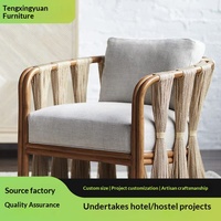 Ensemble de canapé d'extérieur en aluminium et rotin au design moderne avec chaise individuelle, petite table basse, coussins durables et imperméables