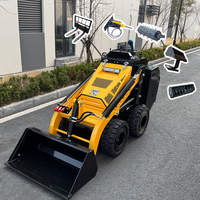 China Micro Wheel Skid Steer Loader Dengan Aksesori Bucket Hidrolik Mini Loader Kecil untuk Dijual