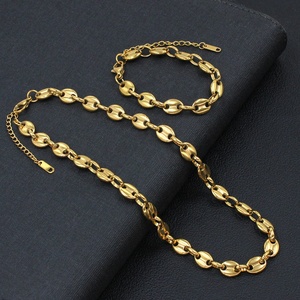 Parures <span class=keywords><strong>de</strong></span> bijoux fantaisie en acier inoxydable plaqué or 18 carats, collier et bracelet chaîne <span class=keywords><strong>grain</strong></span> <span class=keywords><strong>de</strong></span> <span class=keywords><strong>café</strong></span> et chaîne nez <span class=keywords><strong>de</strong></span> cochon pour femmes et hommes - Product Image 3