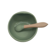 Ensemble d'alimentation pour bébé classique antidérapant en silicone avec bol, assiette, tasse, bavoir et cuillère