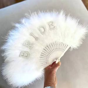 Fan di <span class=keywords><strong>piume</strong></span> <span class=keywords><strong>sposa</strong></span> matrimonio bianco addio al nubilato Party Bach fine settimana ragazze viaggio di fidanzamento di nozze doccia nuziale decorazione regalo - Product Image 5