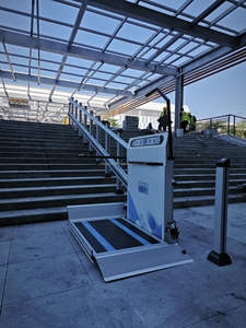 Plataforma Elevadora Inclinada Discreta con Función Plegable y Rendimiento Confiable para el Hogar y Hoteles - Product Image 6