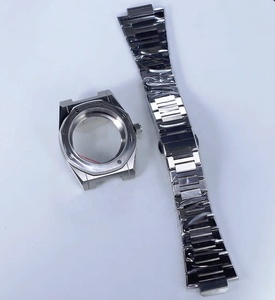 Boîtier de montre de plongée personnalisé en acier inoxydable 316L poli de 39 mm, résistance à l'eau de 100 m, épaisseur de 10,4 mm - Product Image 2
