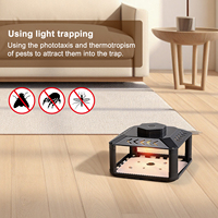 Trampa para Cucarachas OMNI CATCH - Trampa con Luz Nocturna para Interiores para Pulgas e Insectos Rastreros, Diseño Cuadrado Sólido, Enchufe Personalizable, Luz Cálida