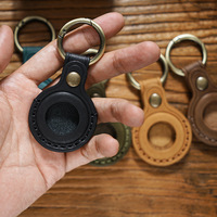 Étui de protection élégant en cuir véritable pour Apple AirTag, durable, de haute qualité, avec porte-clés anti-perte pour animaux de compagnie et traceur de localisation, couche supérieure