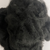 Fibre de polyester siliconée creuse HCS noire recyclée de qualité supérieure pour rembourrage de coussins de canapé robustes