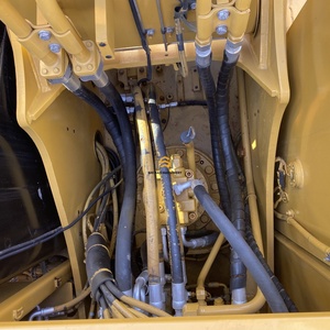 Motor y Caja de Cambios de Excavadora Caterpillar 315D de 15T de Alto Rendimiento, Usado, Importado de Japón, Ideal para Construcción - Product Image 5